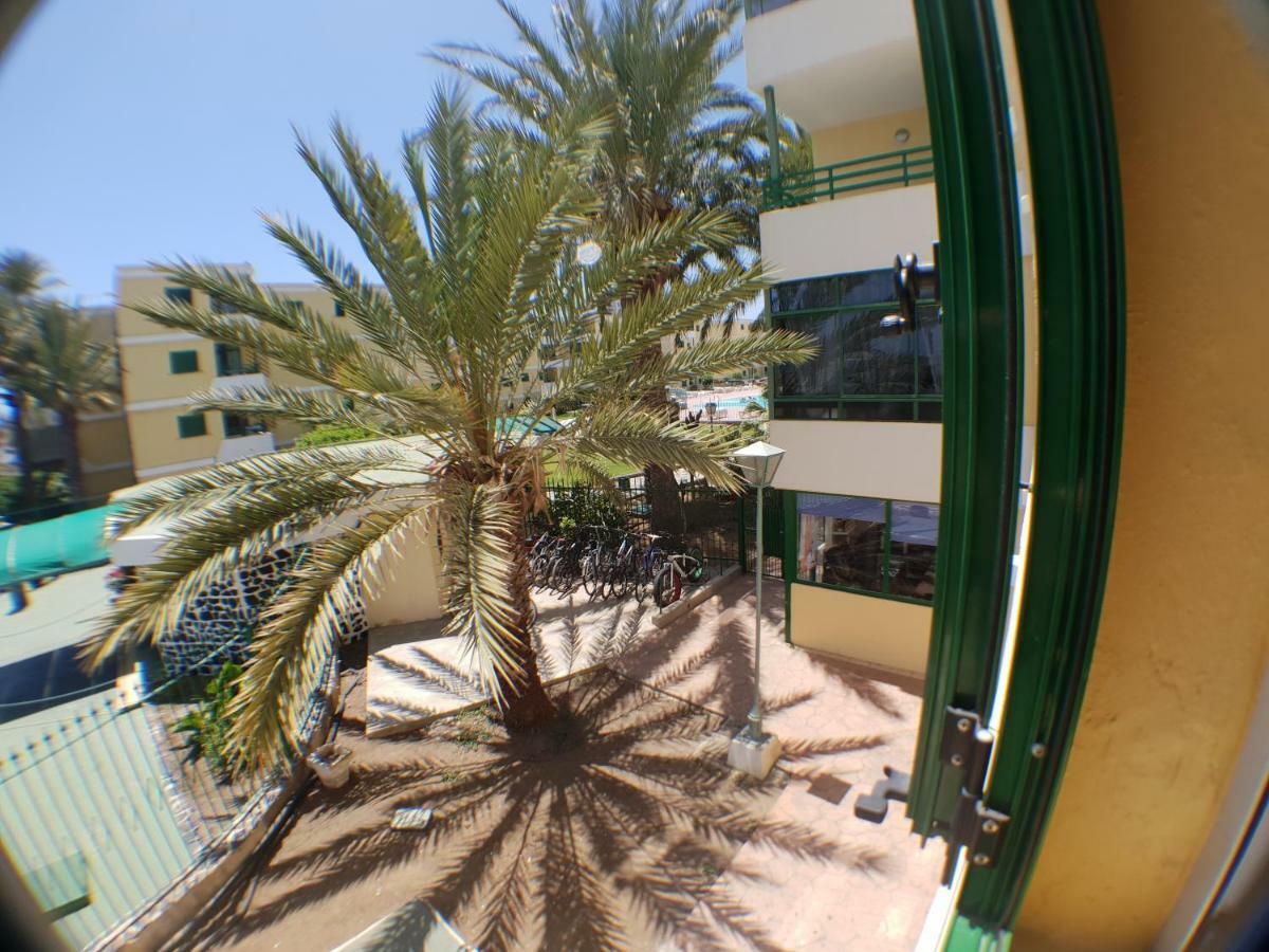 Tara Apartment Плая дел Инглес Екстериор снимка